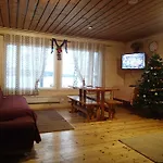 Lomasaaret Villala