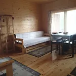 Lomasaaret Villala