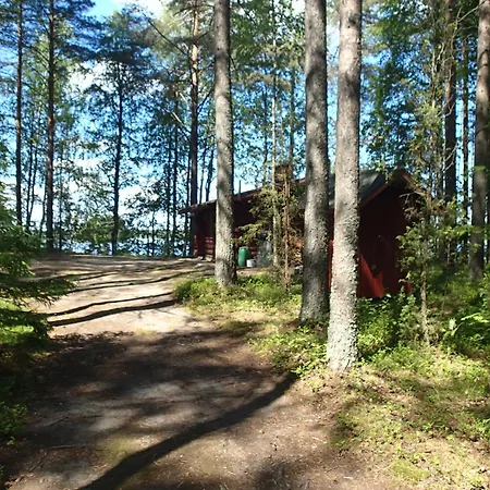 Lomasaaret Huvilat Villala